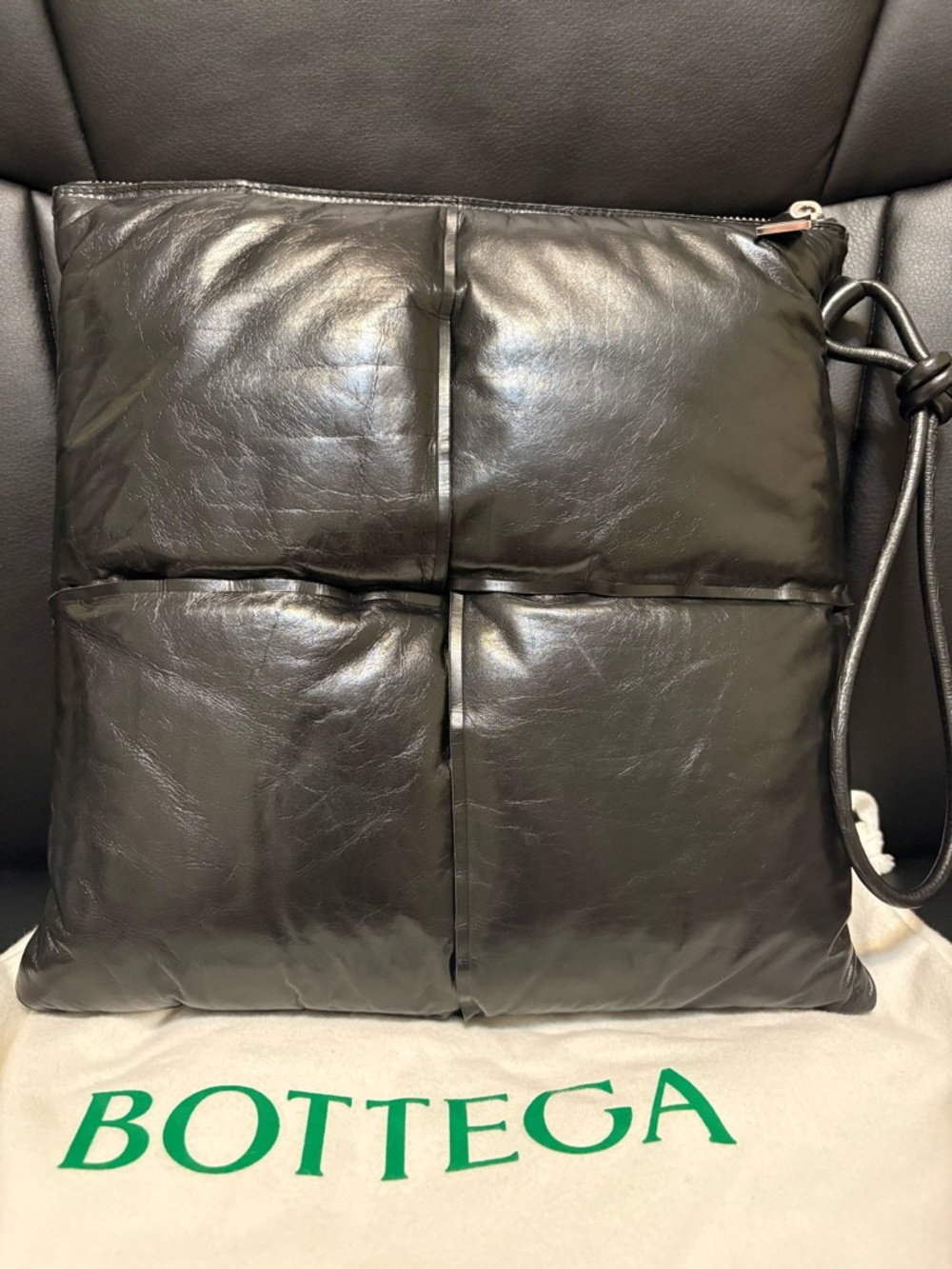 Bottega Veneta Leather Intrecciato Padded Square Pouch/Wristlet EUC